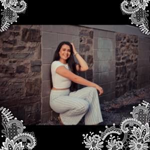 Meet your Posher, Paige